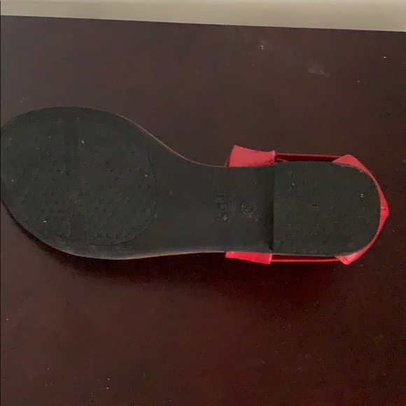 Sandles - Picture 6 of 6